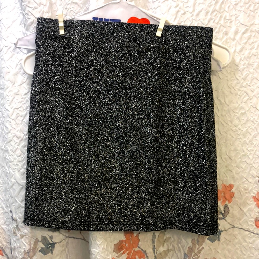 Sparkly like new mini skirt